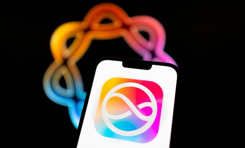 Версия Apple Intelligence для Китая должна пройти специальную государственную проверку, чтобы убедиться, что она не противоречит официальной позиции властей и не предоставляет запрещённую информацию